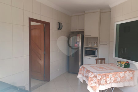 Casa à venda com 2 quartos, sendo 1 suíte, no condomínio Terras de Mont Serrat, Salto - SP
