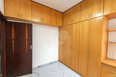 Casa à venda com 3 quartos, sendo 1 suíte,  em Vila Mariana, São Paulo, SP
