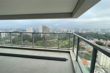 Apartamento à venda com 3 suítes em Vila Sofia, São Paulo, SP