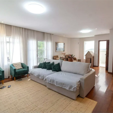 Sobrado à venda com 4 quartos, sendo 2 suítes,  em Butantã, São Paulo, SP