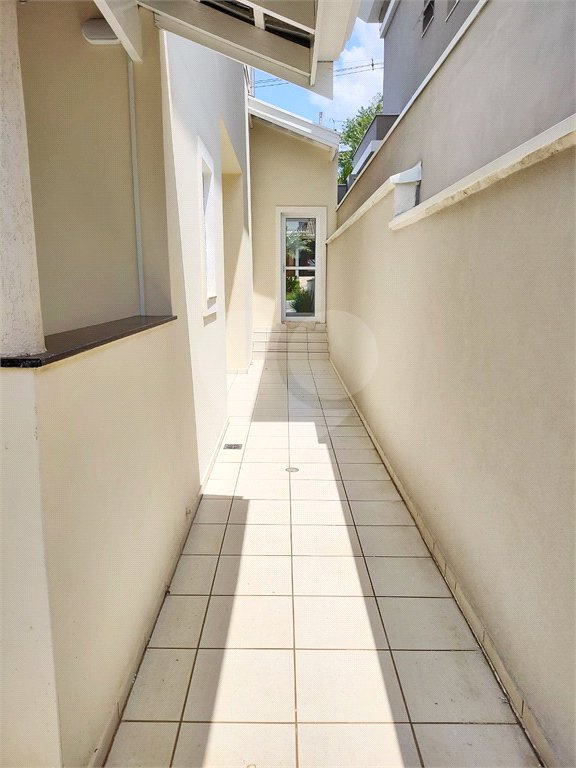 Casa à venda ou para alugar com 3 suítes no condomínio Residencial Jardim das Palmeiras, Vinhedo - SP