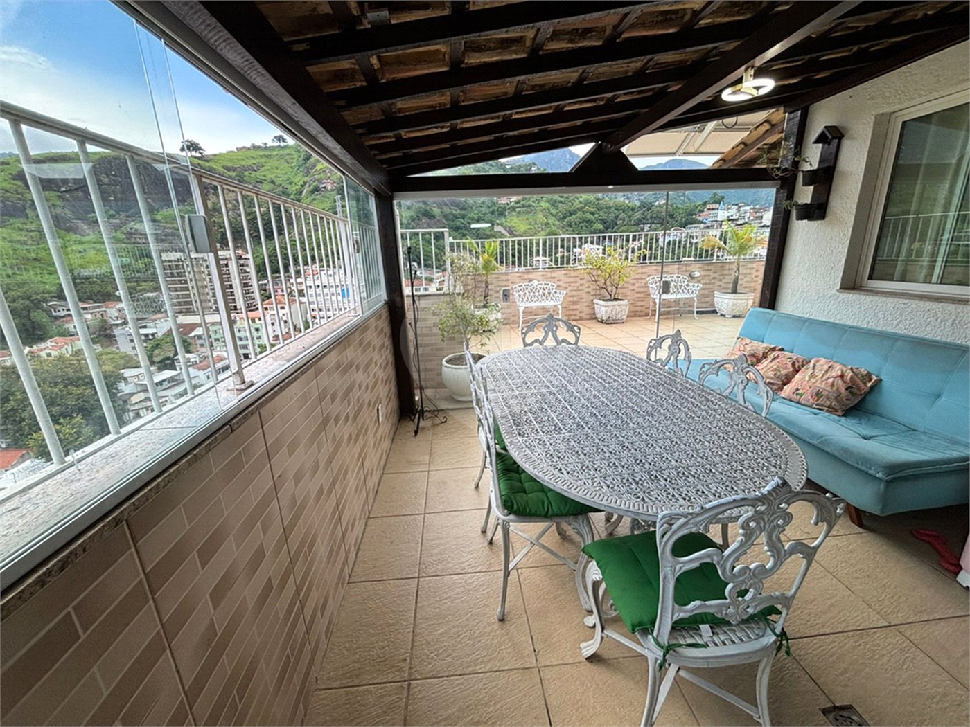 Cobertura à venda com 4 quartos, sendo 2 suítes,  em Tijuca, Rio de Janeiro, RJ