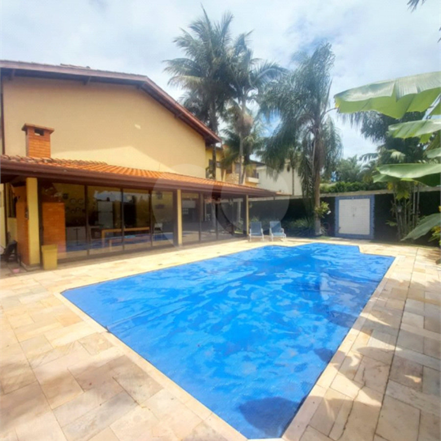 Casa à venda com 5 quartos, sendo 2 suítes, no condomínio Vinhas da Vista Alegre - Lado Sede, Vinhedo - SP