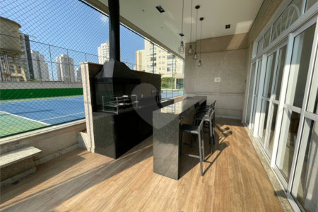 Apartamento à venda com 3 suítes em Vila Romana, São Paulo, SP