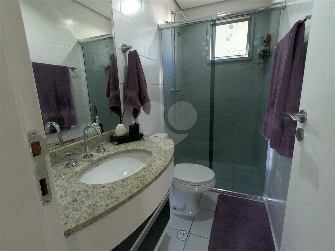 Apartamento à venda com 3 quartos, sendo 1 suíte, em Tatuapé, São Paulo, SP