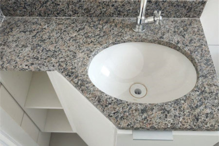 Apartamento para alugar com 2 quartos, sendo 1 suíte,  em Jardim das Palmeiras, Atibaia, SP