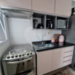 Apartamento com uma suíte para locação ao lado do Shopping Metrô Tatuapé. SP