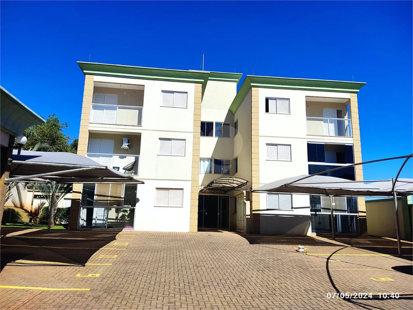 Apartamento à Venda no Residencial Augusta - Brotas/SP