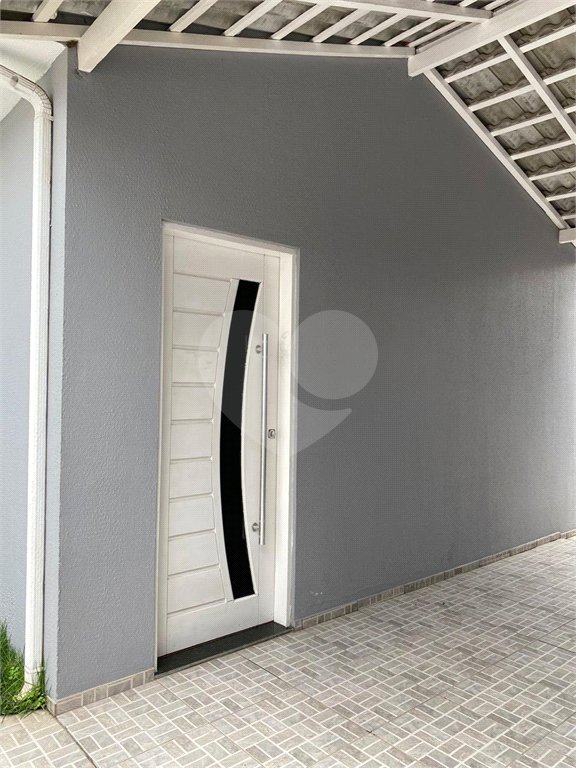 Casa à venda com 3 quartos, sendo 1 suíte, em Jardim Márcia, Suzano, SP