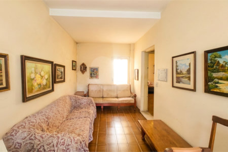 Sobrado à venda com 3 quartos em Moema, São Paulo, SP