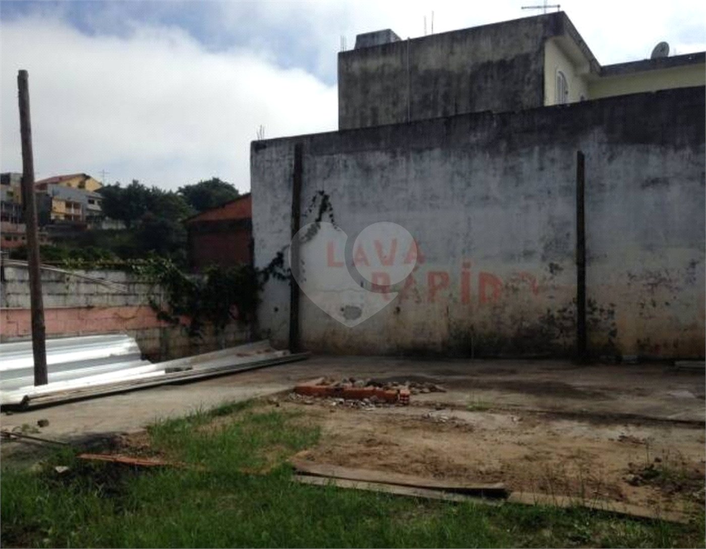 Terreno à venda em Vila Júlia, Poá, SP