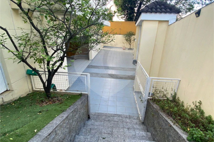Casa à venda com 4 quartos, sendo 3 suítes, em Tucuruvi, São Paulo, SP