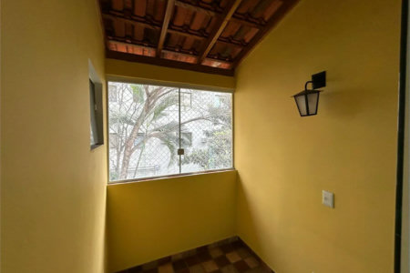 Casa de Vila para alugar com 4 suítes em Vila Romana, São Paulo, SP