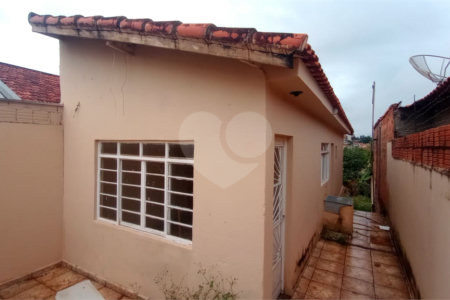Casa à venda com 1 quarto em Jardim Maricota, Itapetininga, SP