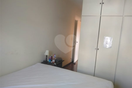 Sobrado à venda com 3 quartos, sendo 1 suíte, em Chácara Santo Antônio, São Paulo, SP