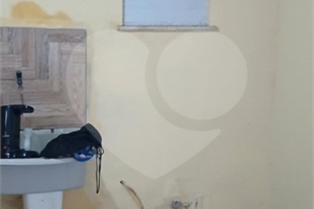 Casa à venda com 3 quartos em Santíssimo, Rio de Janeiro, RJ