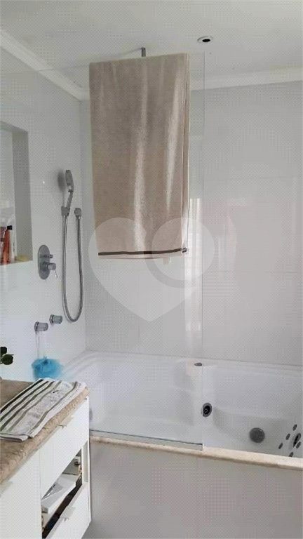 Casa à venda com 3 suítes no condomínio Metropolitan, São Paulo - SP