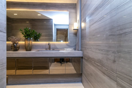 Apartamento à venda com 4 suítes em Jardim Guedala, São Paulo, SP