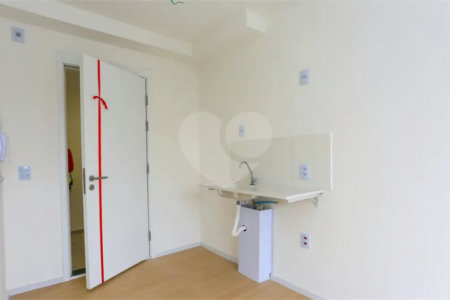 Apartamento à venda com 1 suíte em Vila Andrade, São Paulo, SP