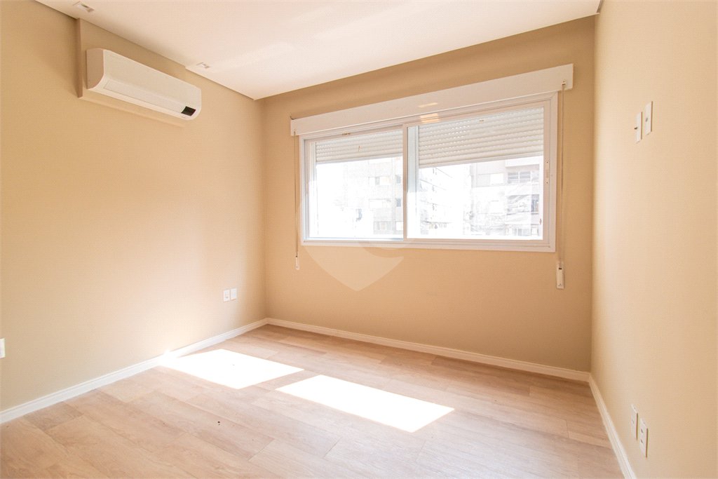 Apartamento à venda com 3 quartos, sendo 2 suítes, em Bela Vista, São Paulo, SP