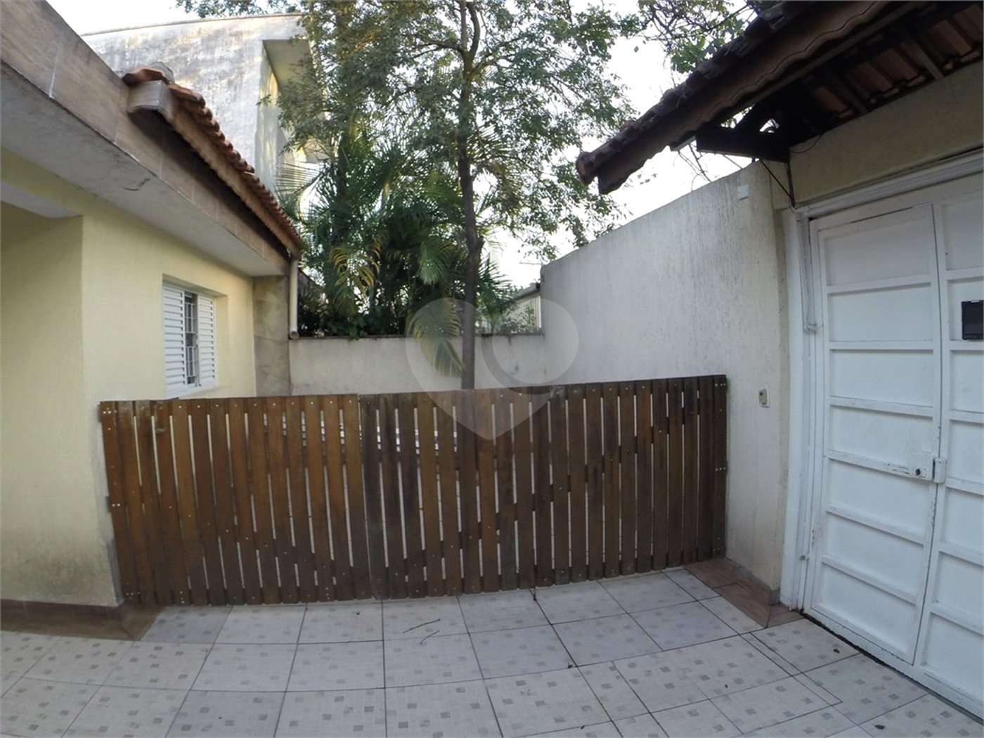 Casa Térrea à venda com 3 quartos, sendo 1 suíte,  em Vila Ribeiro de Barros, São Paulo, SP