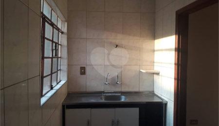 Casa à venda com 7 quartos em Horto, São Paulo, SP