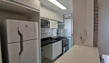 Apartamento à venda com 2 quartos em Parque Reboucas, São Paulo, SP