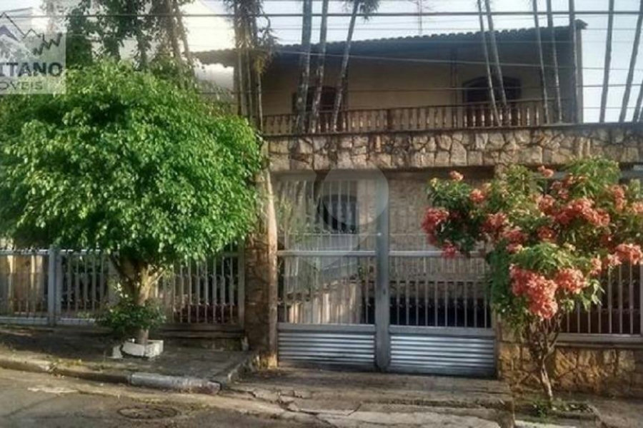 Casa à venda com 5 quartos, sendo 3 suítes,  em Tremembé, São Paulo, SP
