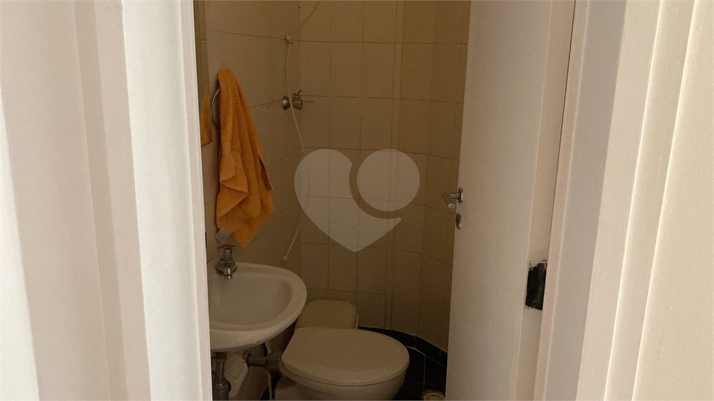 Apartamento à venda com 3 suítes em Vila Suzana, São Paulo, SP
