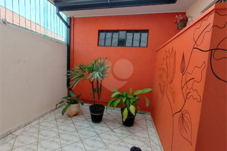 Casa à venda com 3 quartos, sendo 1 suíte, em Vila Rosa, Itapetininga, SP