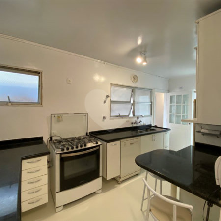 Apartamento para alugar com 3 quartos, sendo 1 suíte, em Jardim Europa, São Paulo, SP