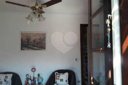 Sobrado à venda com 2 quartos, sendo 1 suíte,  em Vila Paulicéia, São Paulo, SP