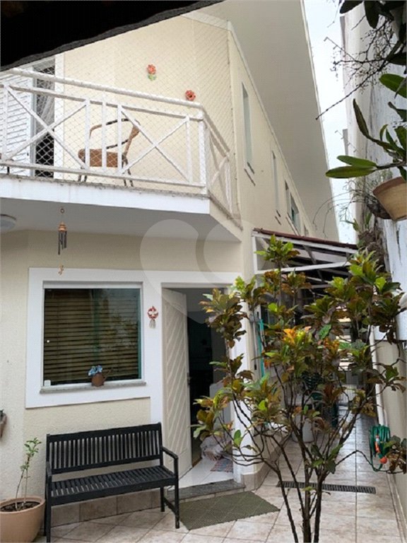 Sobrado à venda com 3 quartos, sendo 1 suíte, em Tremembé, São Paulo, SP