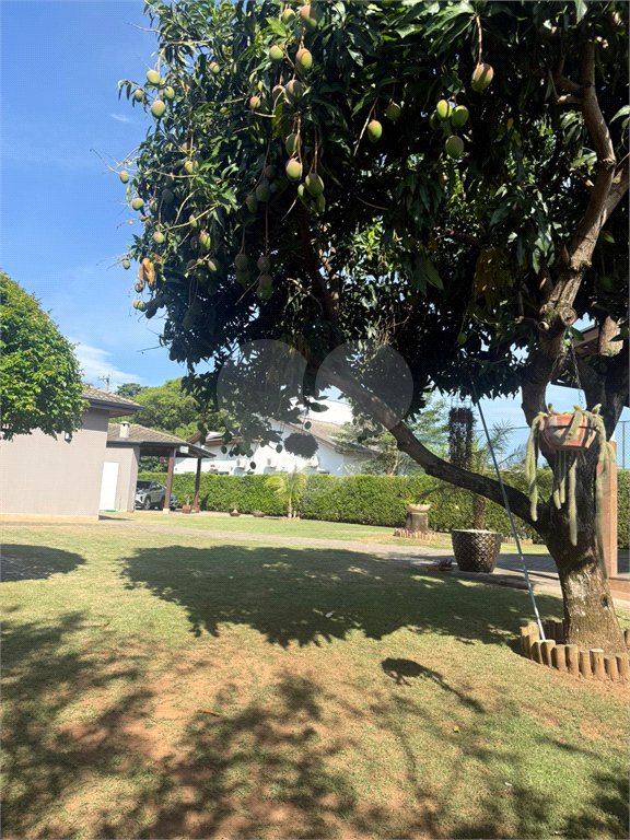 Casa à venda com 3 suítes no condomínio Terras de Mont Serrat, Salto - SP