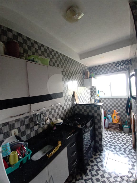 Apartamento à venda com 2 quartos em Vila Caputera, Mogi das Cruzes, SP