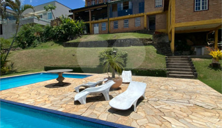 Casa à venda com 4 suítes no condomínio São Joaquim, Vinhedo - SP