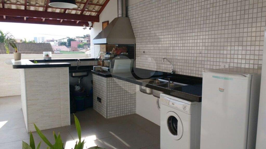 Casa Térrea à venda com 5 quartos, sendo 2 suítes, em Água Fria, São Paulo, SP