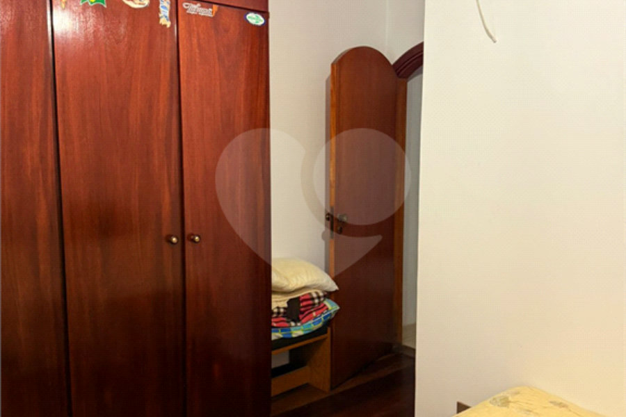 Sobrado à venda com 3 quartos, sendo 1 suíte, em Tremembé, São Paulo, SP