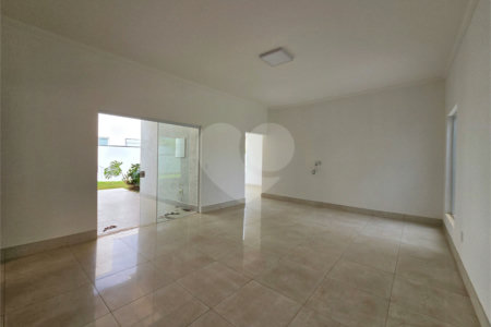 Casa à venda com 3 suítes no condomínio Jardim Solar do Bosque, Sorocaba - SP