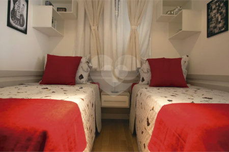 Apartamento à venda com 2 quartos, sendo 1 suíte,  em Aparecidinha, Sorocaba, SP