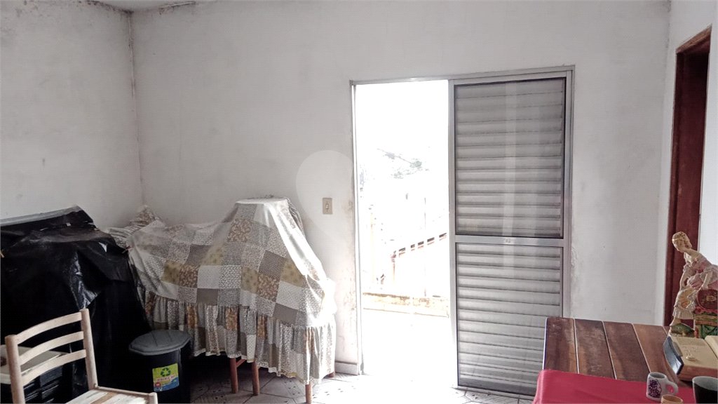 Casa de Vila à venda com 4 quartos, sendo 1 suíte, em Vila Mazzei, São Paulo, SP