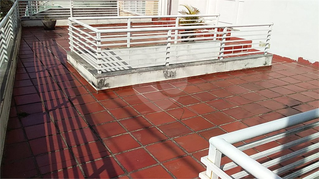 Sobrado à venda com 7 quartos, sendo 1 suíte, em Jardim São Paulo(zona Norte), São Paulo, SP