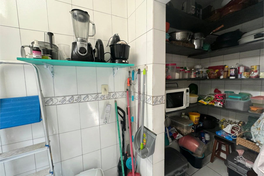 Casa à venda com 4 quartos, sendo 2 suítes, em Jardim São Bento, São Paulo, SP