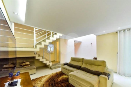 Casa à venda com 4 suítes em Nova Petrópolis, São Bernardo do Campo, SP