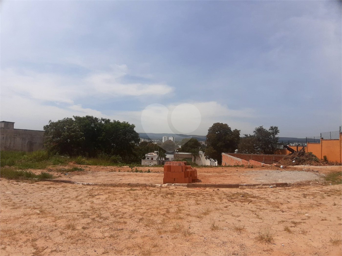 Terreno à venda em Parque Santa Márcia, Votorantim, SP