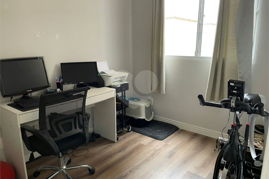 Apartamento à venda com 2 quartos em Horto, São Paulo, SP
