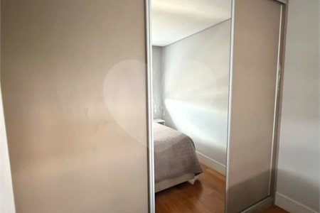 Apartamento à venda com 3 quartos, sendo 1 suíte,  em Vila Maria Alta, São Paulo, SP