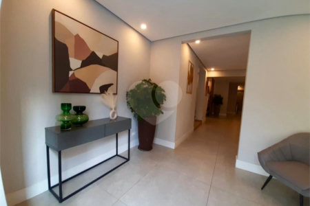 Apartamento para alugar com 3 quartos, sendo 1 suíte, em Vila Olímpia, São Paulo, SP