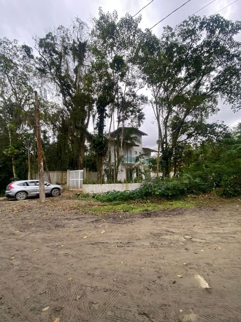 Sobrado com 3 dormitórios à venda, 269 m² por R$ 1.280.000,00 - Sertão do Camburi - São Sebastião/SP
