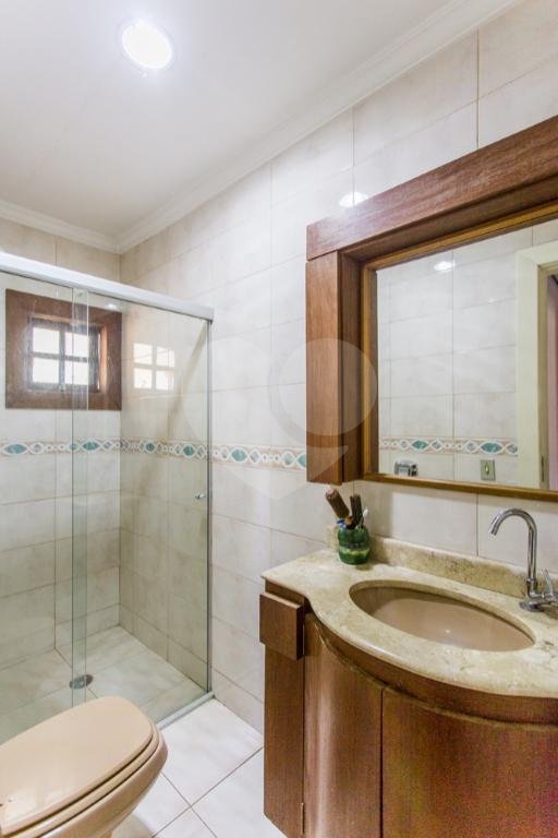 Sobrado à venda com 4 quartos, sendo 3 suítes, em Brooklin, São Paulo, SP